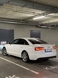 Продается Audi A6 C7 Quattro (7 фото из 13)