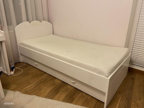 Bianco Fiori 90x200, с тумбочкой и ящиком для кровати (фото #3)