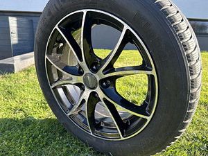 Valuveljed Ford (1 foto / 6)