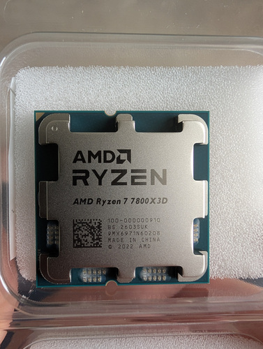 AMD Ryzen 7 7800X3D AM5