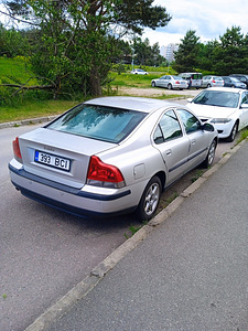 Volvo S60 manual (3 foto / 7)