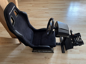 Fanatec CSL Elite bundle + Playseat Evolution Alcantara (2 foto / 4)