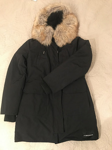 Calvin Klein parka , suurus S (2 foto / 5)