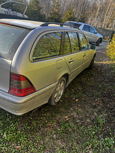 Mb c 220 td (4 foto / 7)