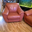 Кожаные диван и кресло (фото #2)