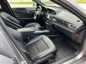 Mercedes-Benz E220 125kw (8 фото из 9)