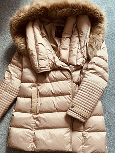 Пальто guess (2 фото из 3)