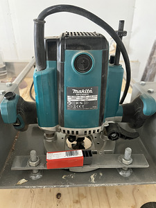 Продам Makita RP2300FC (1 фото из 7)