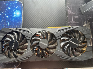 Продается неработающая видеокарта – GTX 1080 Ti 11GB (1 фото из 3)