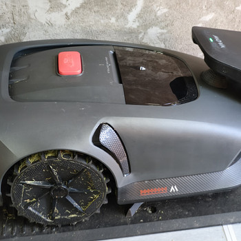 Robotniiduk MOVA 600