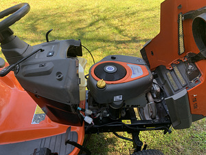 Murutraktor Husqvarna TS138 (5 foto / 7)