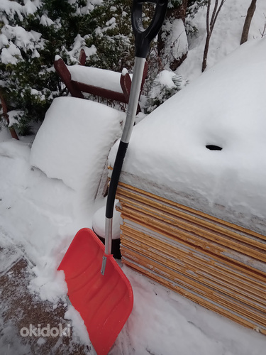 Лопата для снега (фото #1)