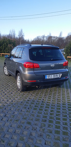 Volkswagen Tiguan (4 foto / 9)
