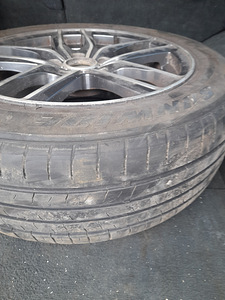 Volvo veljed suverehvidega (1 foto / 2)