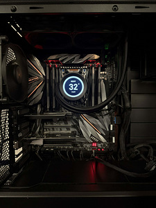 AMD Threadripper 2990WX (32 cores / 64 threads) 64GB DDR4 (1 foto / 2)
