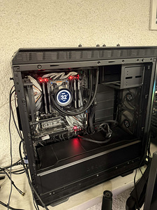 AMD Threadripper 2990WX (32 cores / 64 threads) 64GB DDR4 (2 foto / 2)