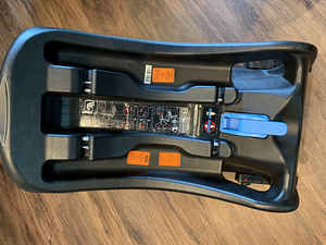 Turvahäll JOIE i-gemm 2 + ISOFIX alus. (2 foto / 7)