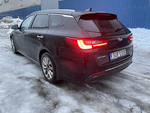 Auto rent Kia Optima (2 foto / 7)