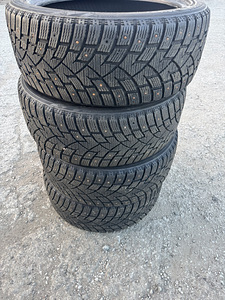 245/45/20 (1 фото из 4)