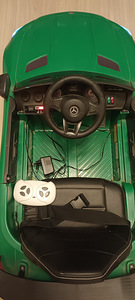 Laste elektriauto Mercedes (4 foto / 4)