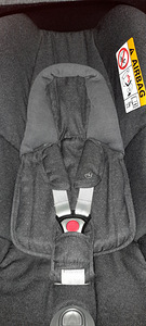 Maxi-Cosi Cabriofix turvahäll (0-13 kg) 2018 (2 foto / 6)