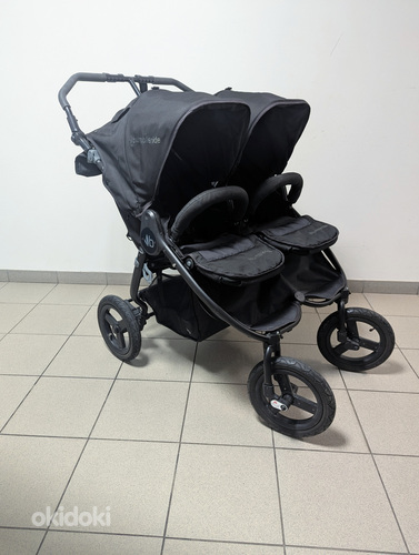 Kaksikute vanker Bumbleride indie twin
