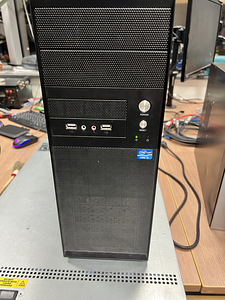 Intel i5-4440s 32 gb ram gtx1070 (1 foto / 5)