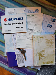 Сузуки ДР650 1995 (6 фото из 8)
