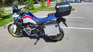 Honda Africa Twin CRF1000 (4 foto / 9)