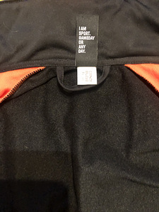Adidase dressid (4 foto / 4)