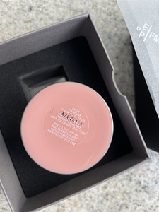 Frederic Malle Acne Studios (2 фото из 4)