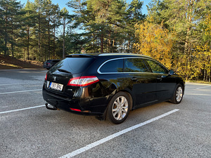 Peugeot 508 SW Allure Facelift 2.0 HDi 120kW Webasto (4 foto / 15)