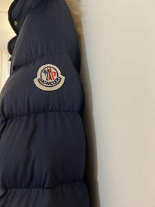 Moncler naiste jope (3 foto / 3)