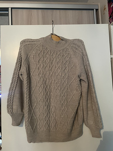 Kampsun. suurus XL (1 foto / 2)