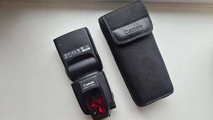 Canon Speedlite 580EX2 (1 фото из 2)