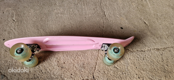 Скейтборд 56 см, розовый (фото #2)