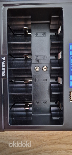 VARTA universaalne akulaadija.AA,AAA,C,D,9V,USB. (foto #3)