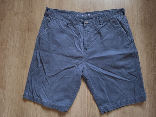 Lühikesed püksid.Suurus 40