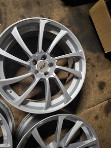 Audi ABT orignaal veljed (3 foto / 8)