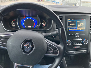 Müüa Renault Megane 2017 (11 foto / 11)