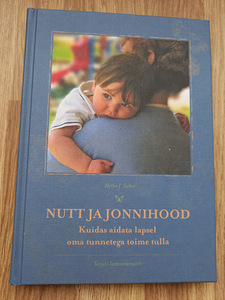 Raamat "Nutt ja jonnihood"