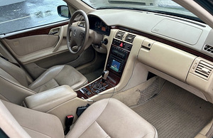 Мерседес 320D W210 (8 фото из 10)