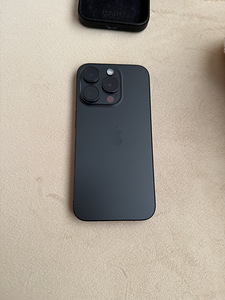 iPhone 15 Pro 128 GB (2 foto / 4)