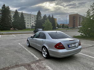 Mercedes e320cdi 2003a. (4 foto / 5)