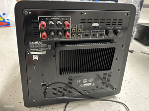 Subwoofer Yamaha NS-SW500 (2 foto / 3)
