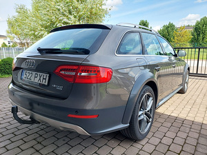 Audi A4 B8.5 Allroad (3 foto / 7)