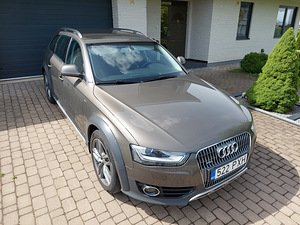 Audi A4 B8.5 Allroad (5 foto / 5)