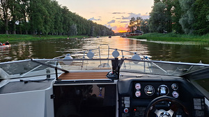 KAATER BAYLINER 2255 4,3 V6 ALPHA 1 (3 foto / 8)