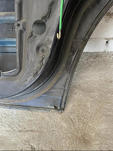 BMW E34 Touring parem tagumine uks (6 foto / 6)