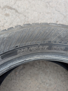 225/55/r17 (5 foto / 5)